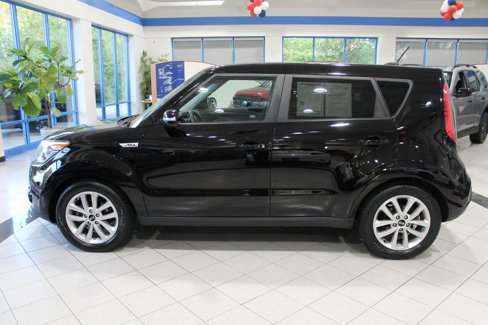 Used 2017 Kia Soul + w/ Primo Package image 8