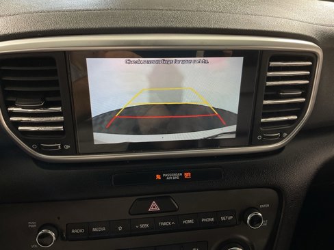 Used 2022 Kia Sportage Nightfall Edition image 3