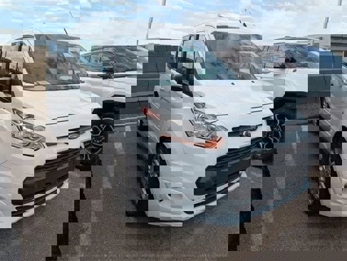 Used 2017 Ford Transit Connect XLT image 3