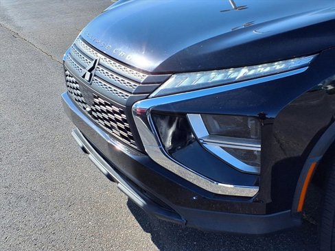 Used 2022 Mitsubishi Eclipse Cross LE image 18