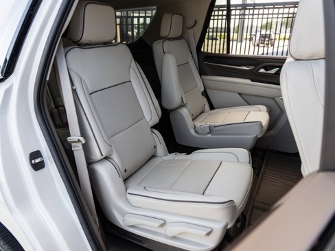 Used 2022 GMC Yukon Denali w/ Denali Premium Package image 36