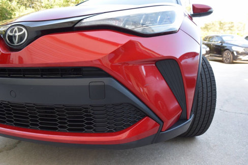 Used 2020 Toyota C-HR LE image 10