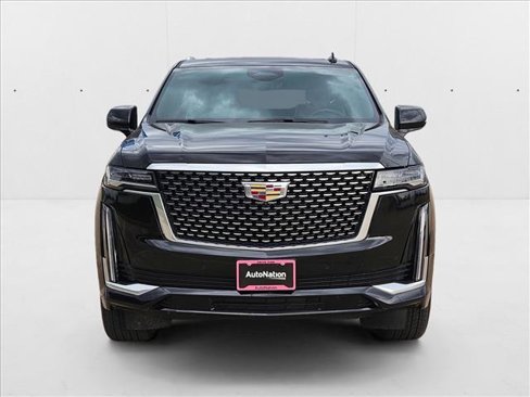 Certified 2024 Cadillac Escalade Premium Luxury image 2