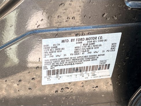 Used 2024 Ford Edge SEL image 32