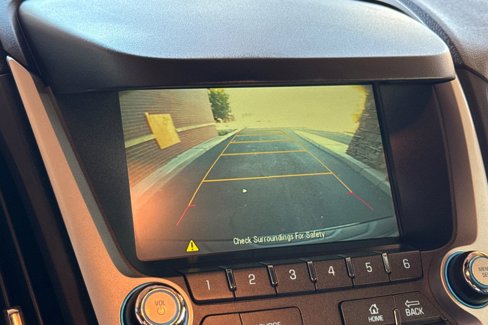 Used 2017 Chevrolet Equinox LT w/ Convenience Package image 19