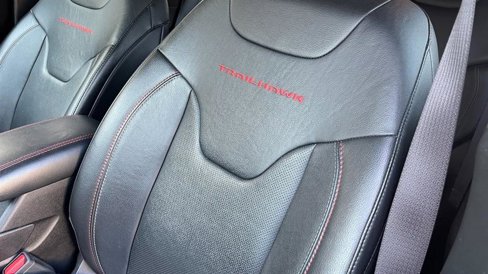 Used 2022 Jeep Compass Trailhawk w/ Trailhawk Elite Group image 10