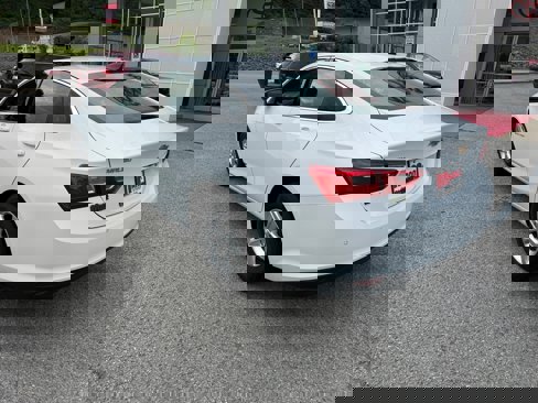 Used 2024 Chevrolet Malibu LS image 9
