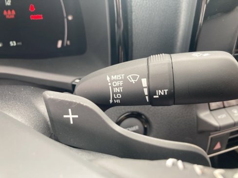 New 2025 Toyota Camry SE image 18