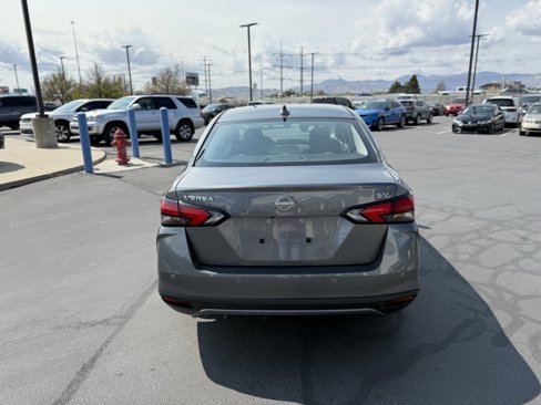 Used 2023 Nissan Versa SV image 6