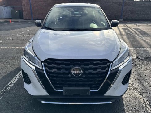 Used 2022 Nissan Kicks S image 7