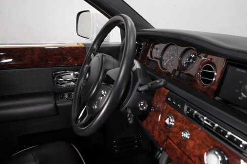 Used 2013 Rolls-Royce Phantom Sedan image 60