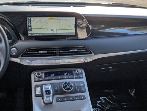 Used 2020 Hyundai Palisade Limited image 19