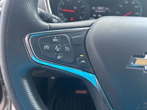 Used 2020 Chevrolet Equinox LS w/ LS Convenience Package image 17