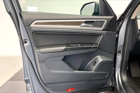 Used 2019 Volkswagen Atlas SE w/ Towing Package image 25