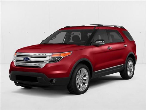 Used 2015 Ford Explorer XLT w/ Equipment Group 202B image 1