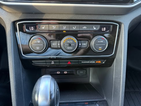 Used 2022 Volkswagen Atlas SE image 18