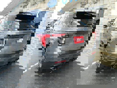 New 2025 Ford Explorer ST image 29