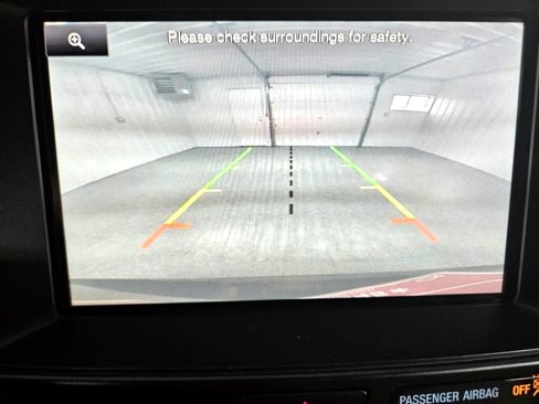 Used 2016 Ford Explorer XLT w/ Equipment Group 202A image 24
