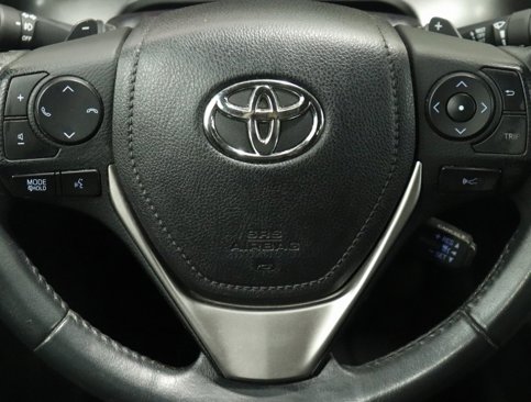 Used 2017 Toyota RAV4 SE image 17