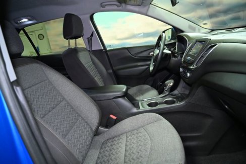 Used 2024 Chevrolet Equinox LT image 64