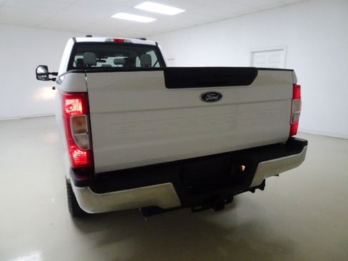 Used 2020 Ford F250 XL w/ Power Equipment Group image 11