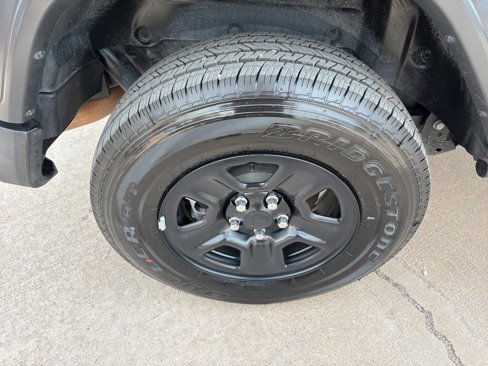 Used 2020 Jeep Wrangler Sport image 11