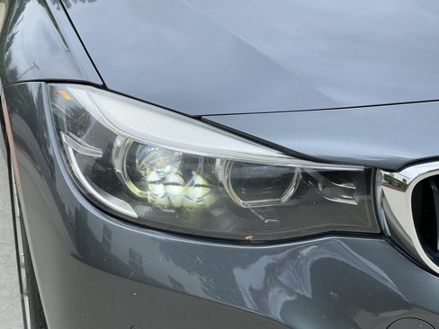 Used 2017 BMW 340i Gran Turismo xDrive image 11