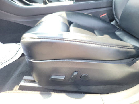Used 2019 Tesla Model 3 image 13