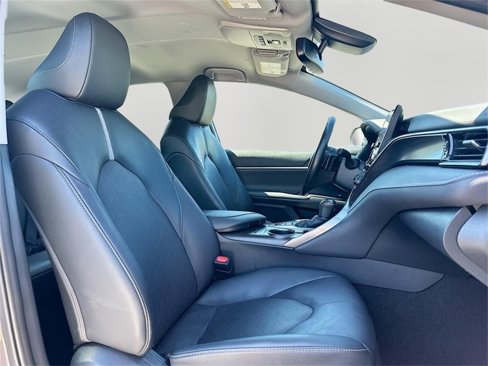 Used 2023 Toyota Camry XSE image 27