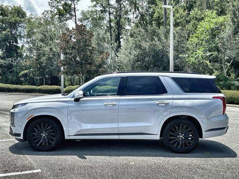 Used 2024 Hyundai Palisade Calligraphy image 10