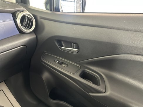 Used 2023 Nissan Versa SV image 25