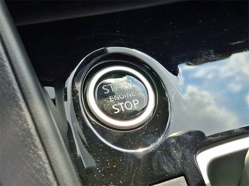 New 2025 Nissan Versa SV w/ Trunk Package image 18