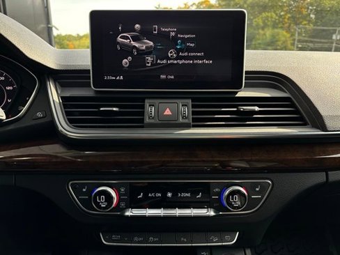 Used 2019 Audi Q5 2.0T Premium Plus w/ Premium Plus Package image 25