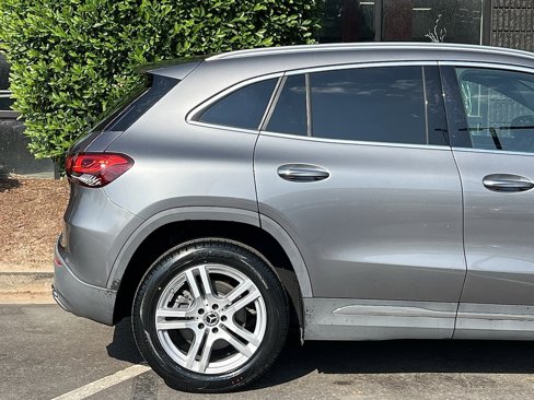 Used 2021 Mercedes-Benz GLA 250 w/ Premium Package image 20
