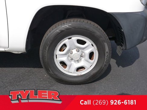 Used 2013 Toyota Tacoma 2WD Regular Cab image 32