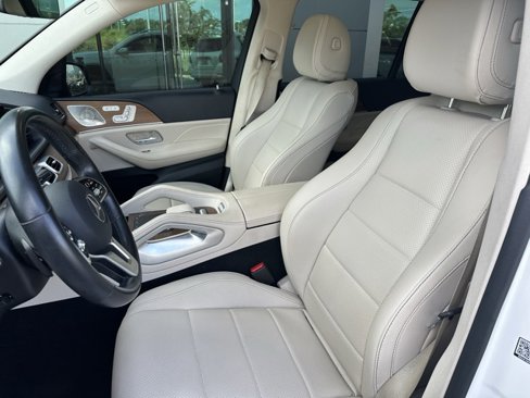 Used 2021 Mercedes-Benz GLS 450 4MATIC image 5