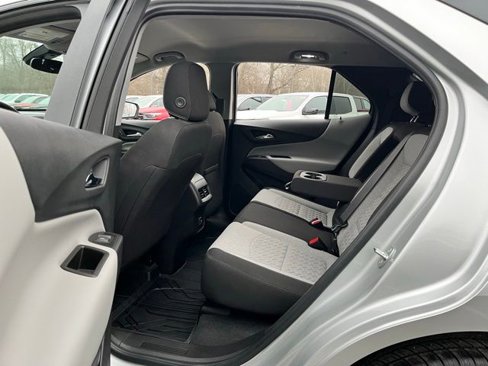 Used 2022 Chevrolet Equinox LS w/ LS Convenience Package image 16