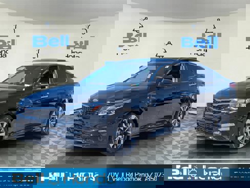 Used 2019 Kia Optima S image 1