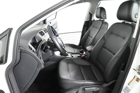 Certified 2019 Volkswagen e-Golf SEL Premium image 19