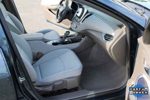 Used 2020 Chevrolet Malibu LT image 30