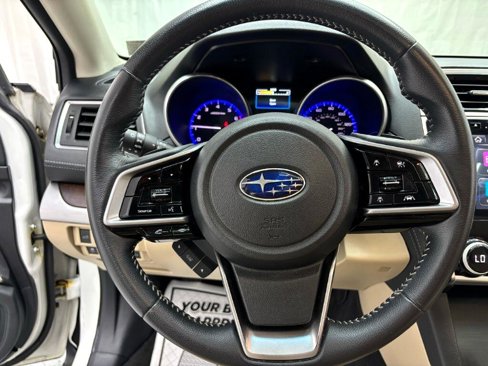 Used 2018 Subaru Outback 2.5i Limited image 13