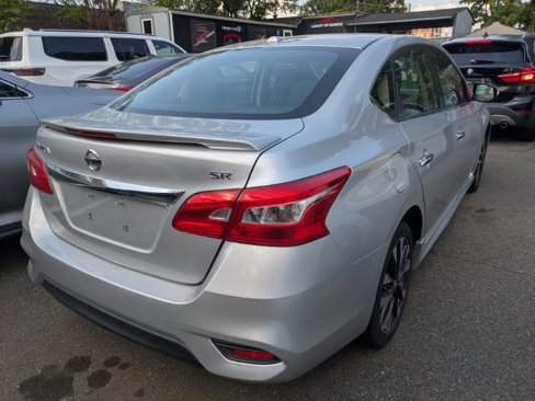 Used 2017 Nissan Sentra SR image 4