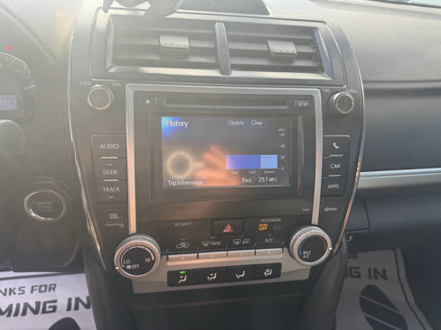 Used 2013 Toyota Camry SE image 26