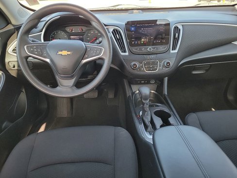 Used 2024 Chevrolet Malibu LT image 10