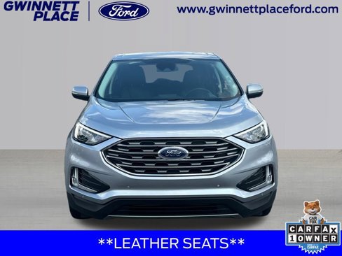 Used 2022 Ford Edge Titanium image 2