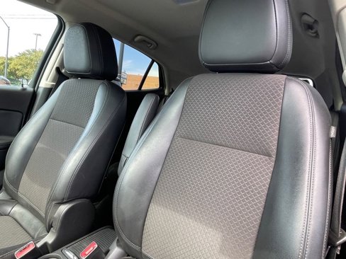 Used 2021 Buick Encore Preferred w/ Safety Package image 20