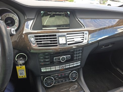 Used 2013 Mercedes-Benz CLS 550 4MATIC image 21