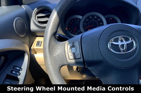 Used 2012 Toyota RAV4 4WD image 19