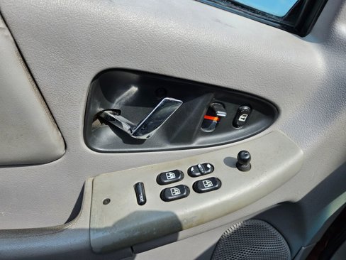 Used 1996 Buick Regal Gran Sport image 13
