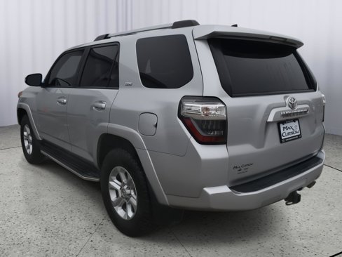 Used 2019 Toyota 4Runner SR5 image 6